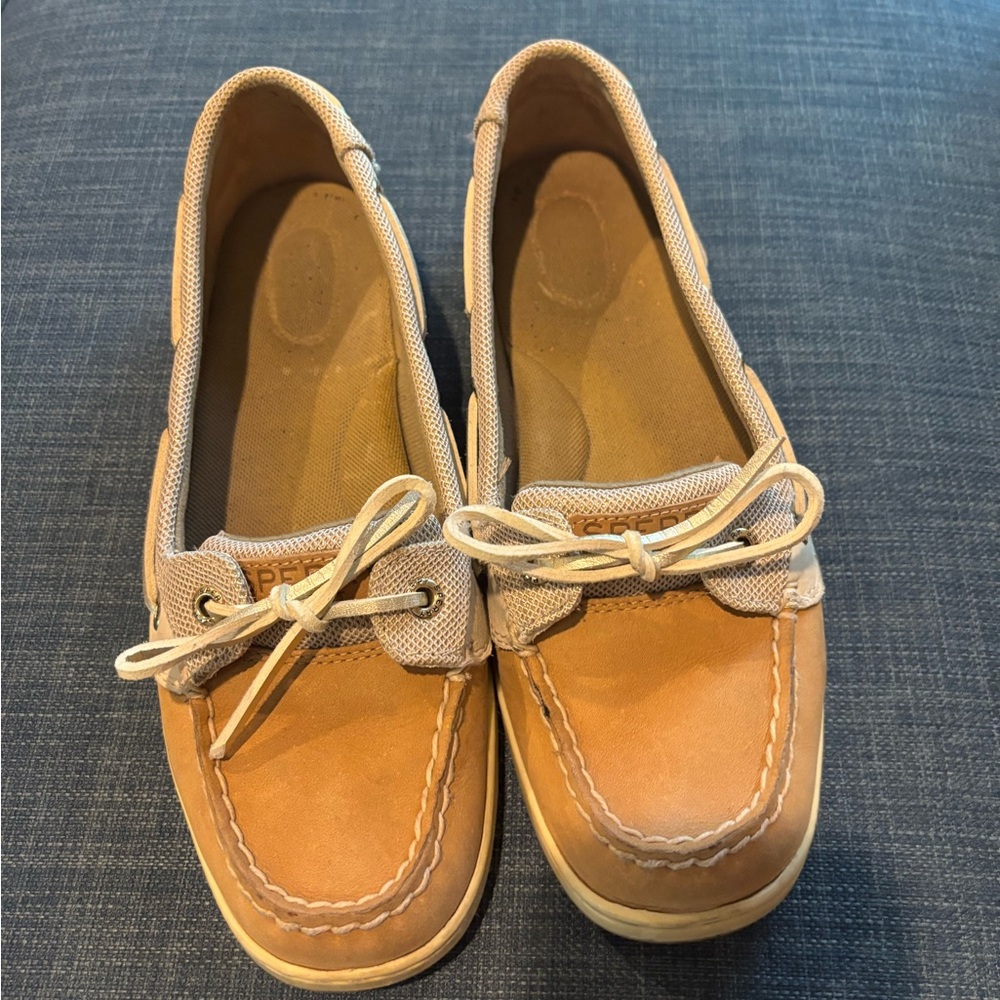 Sperry Tan Boat Shoes Size 8M